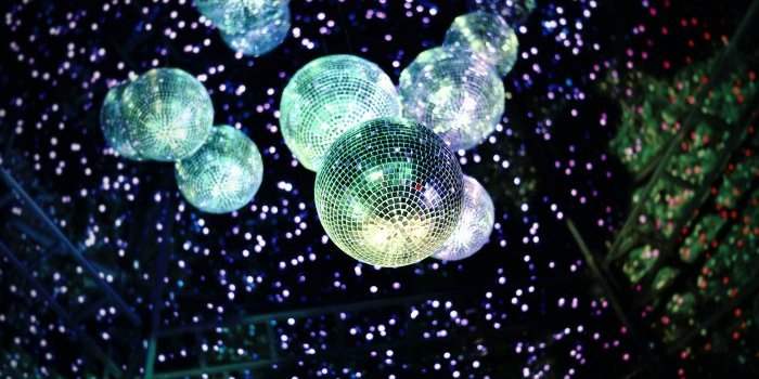 Soirée festive : Resto / Musique live /Danse